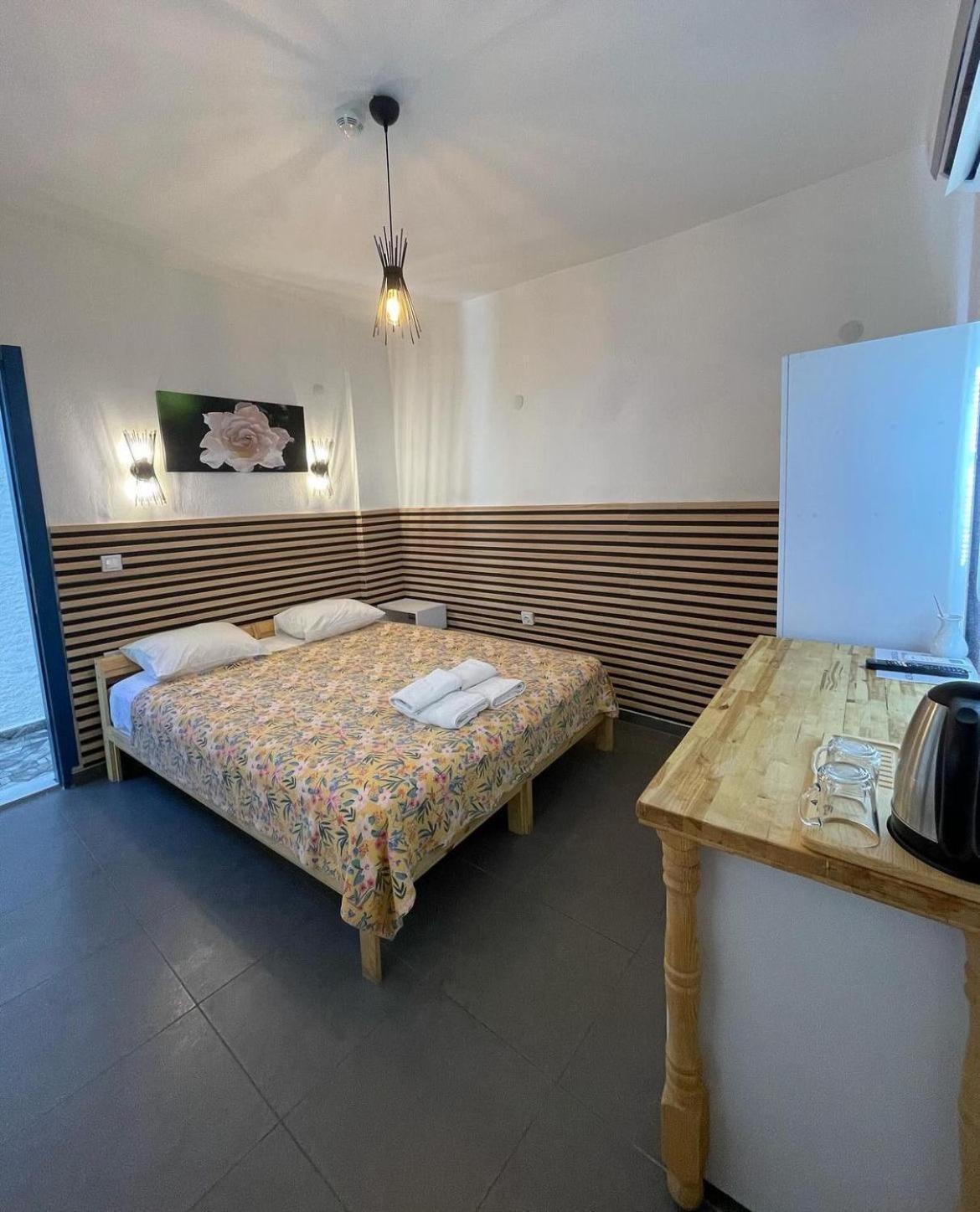 Çakir Butık Otel Çeşme Extérieur photo