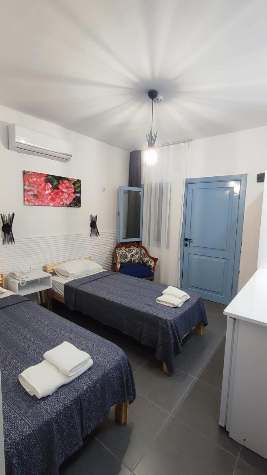 Çakir Butık Otel Çeşme Extérieur photo